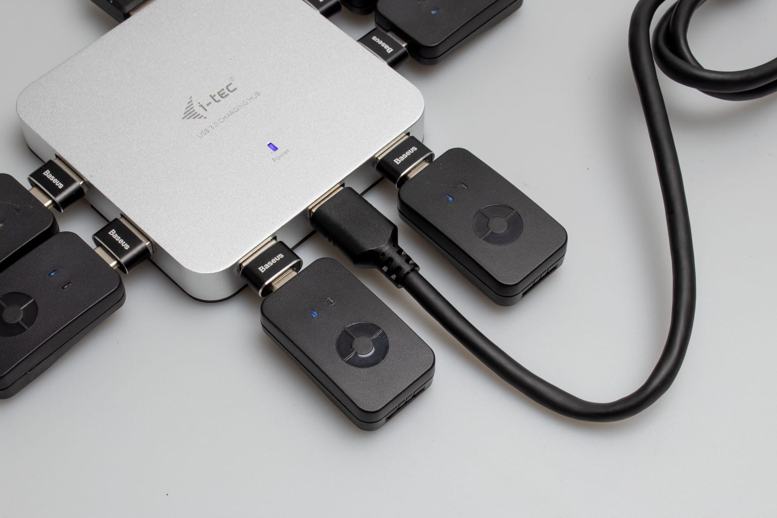 Multi-channel USB Hub